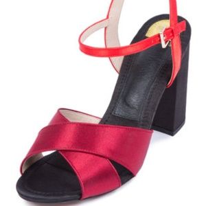Eloquii Winnie Cross Strap
